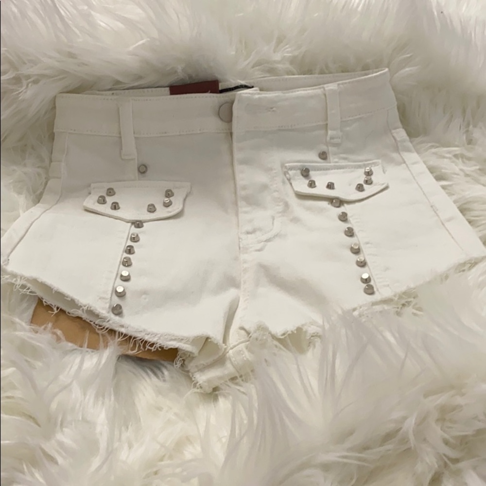 New Short Sz 28 Asia (25-26) USA